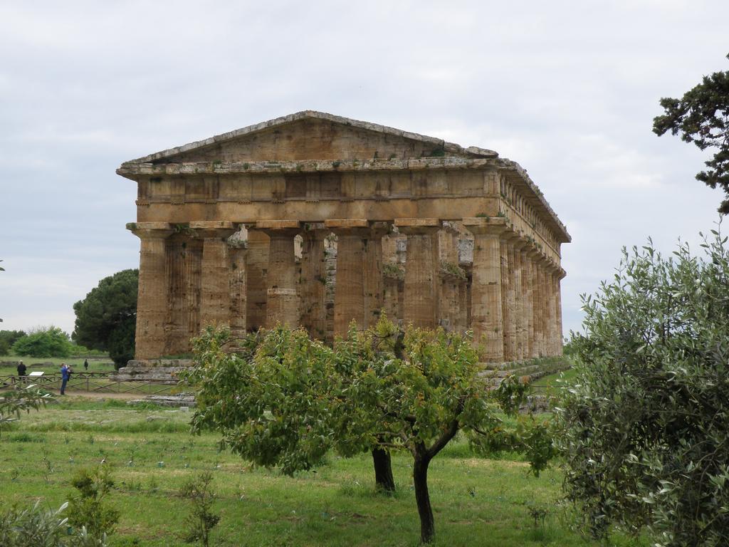 Hotel Mandetta - Adults Only Paestum Exterior photo
