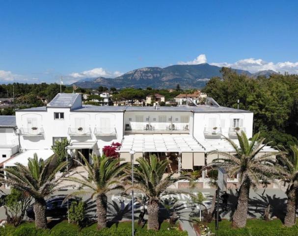 Hotel Mandetta - Adults Only Paestum Exterior photo