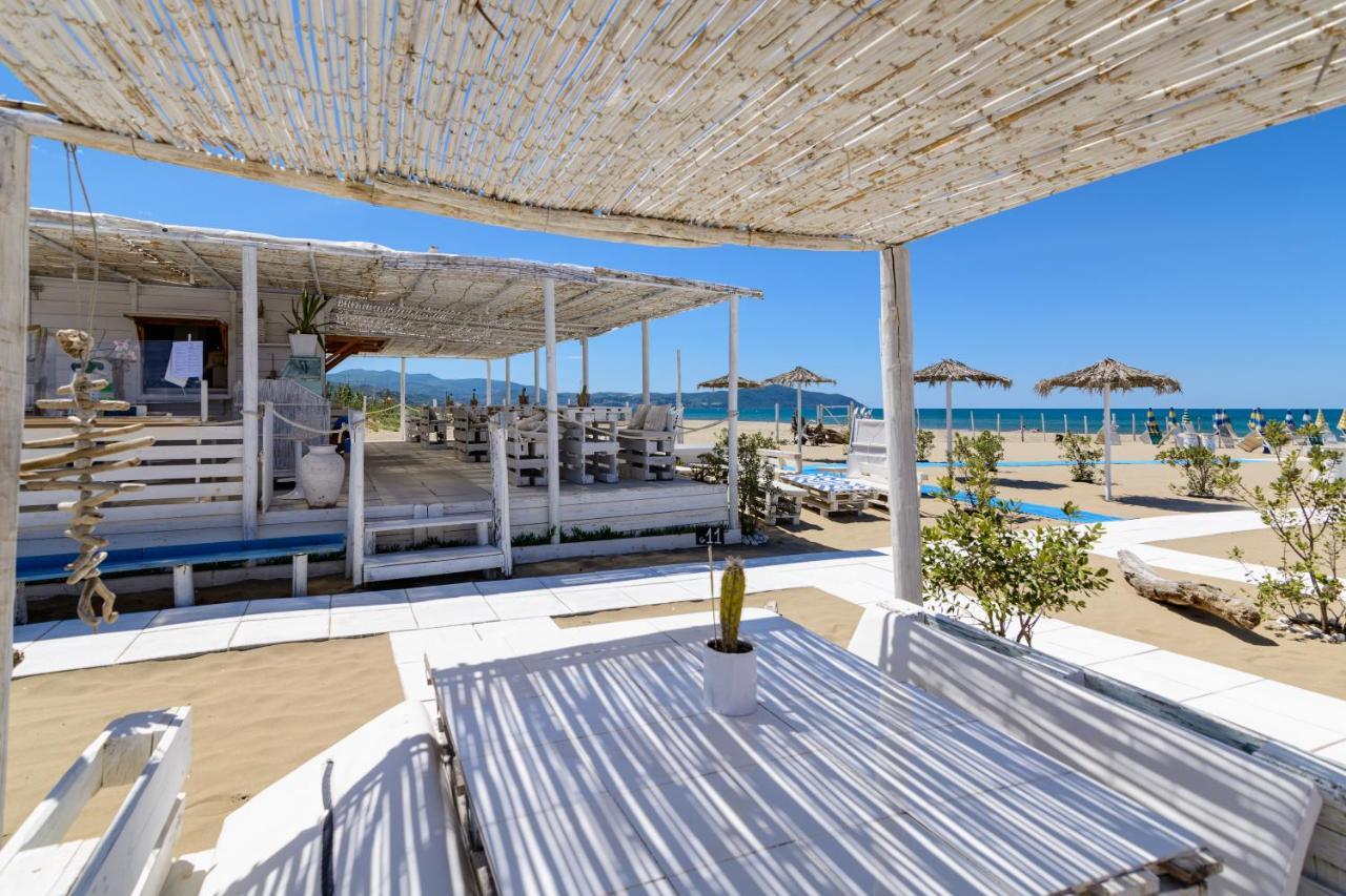 Hotel Mandetta - Adults Only Paestum Exterior photo